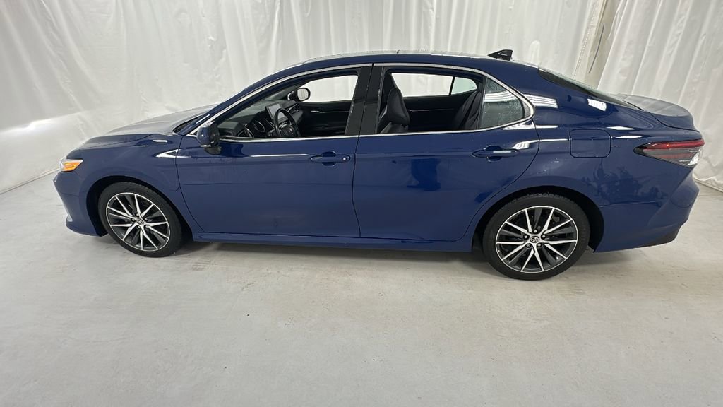 Used 2023 Toyota Camry XLE w/ Protection Package (Q2) (TMS) image 6