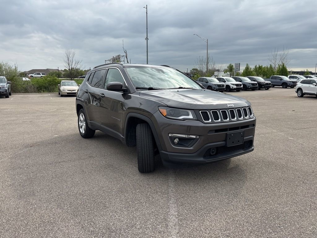 Used 2018 Jeep Compass Latitude w/ Popular Equipment Group image 14
