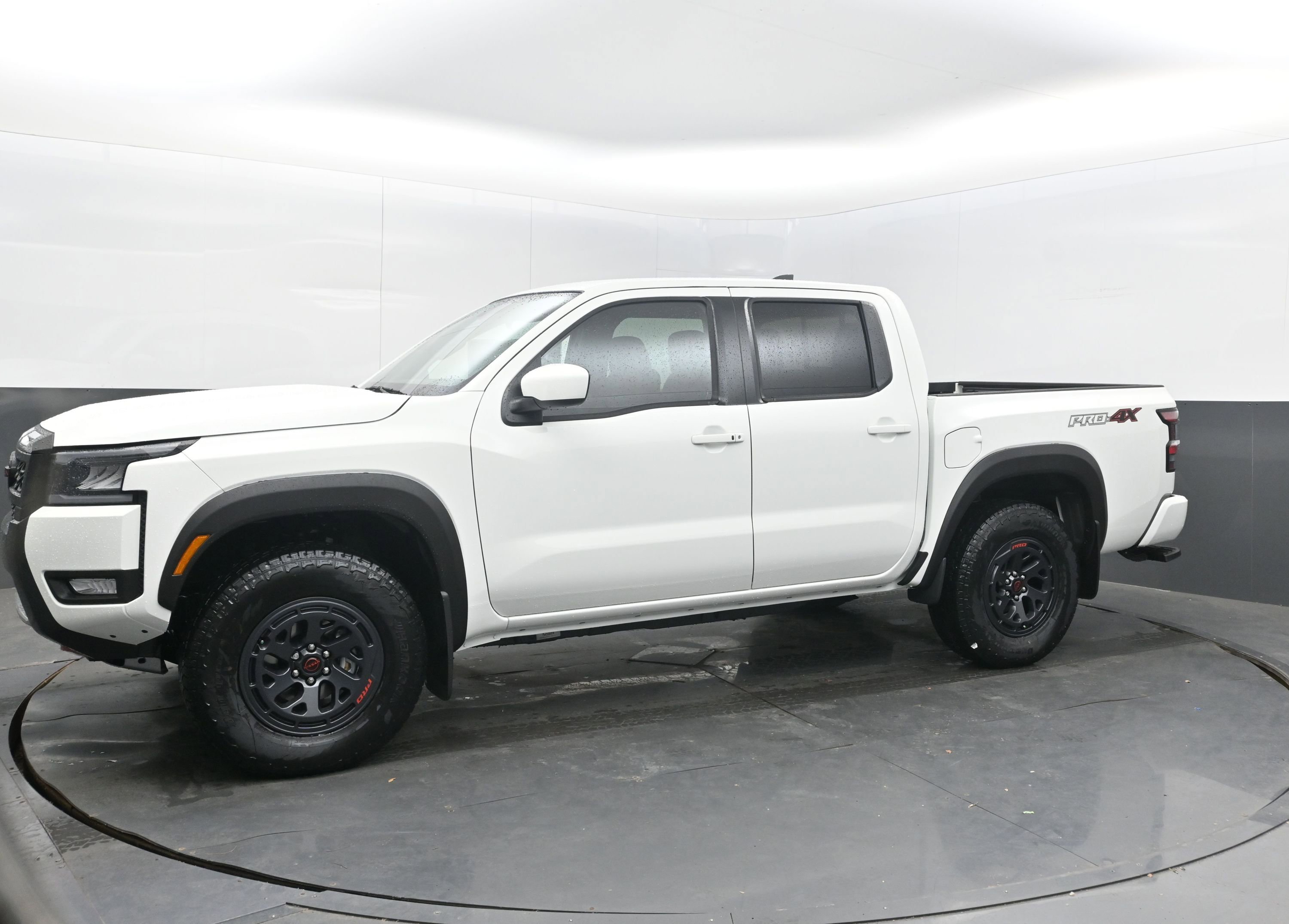 New 2026 Nissan Frontier PRO-4X AWD/4WD image 4