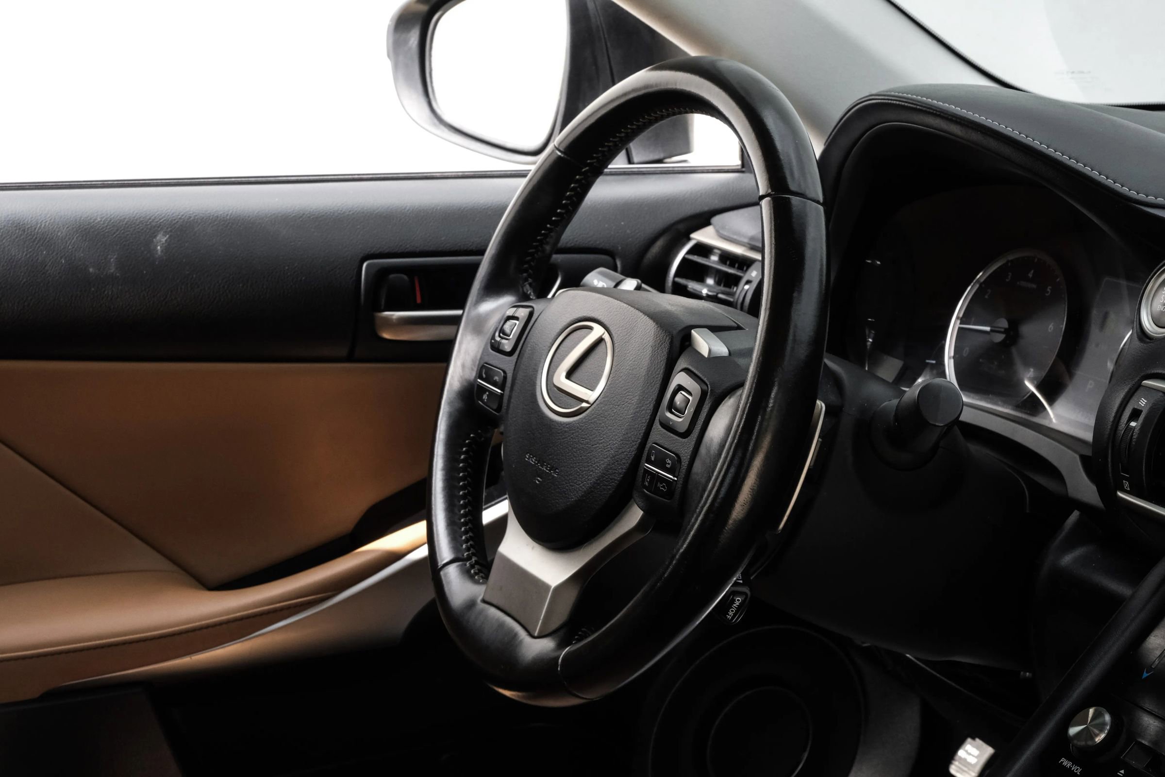 Used 2018 Lexus IS 300 w/ Accessory Package 2 image 13