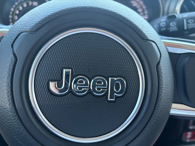 Used 2023 Jeep Wrangler Unlimited Rubicon 4xe AWD/4WD image 14