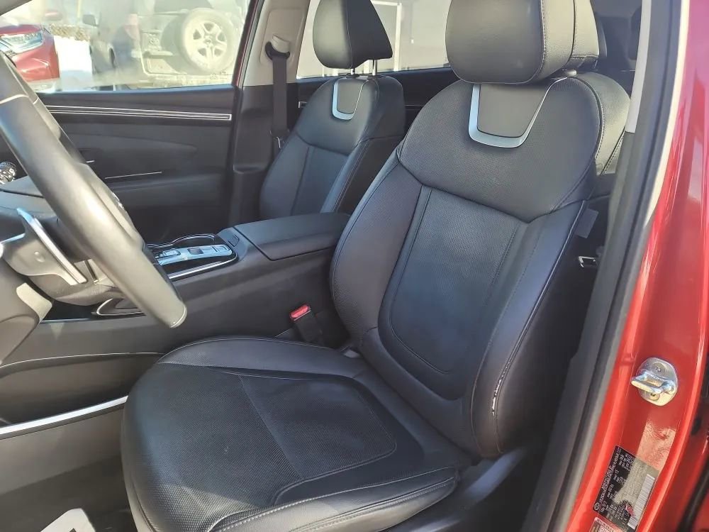 Used 2022 Hyundai Tucson Limited image 9