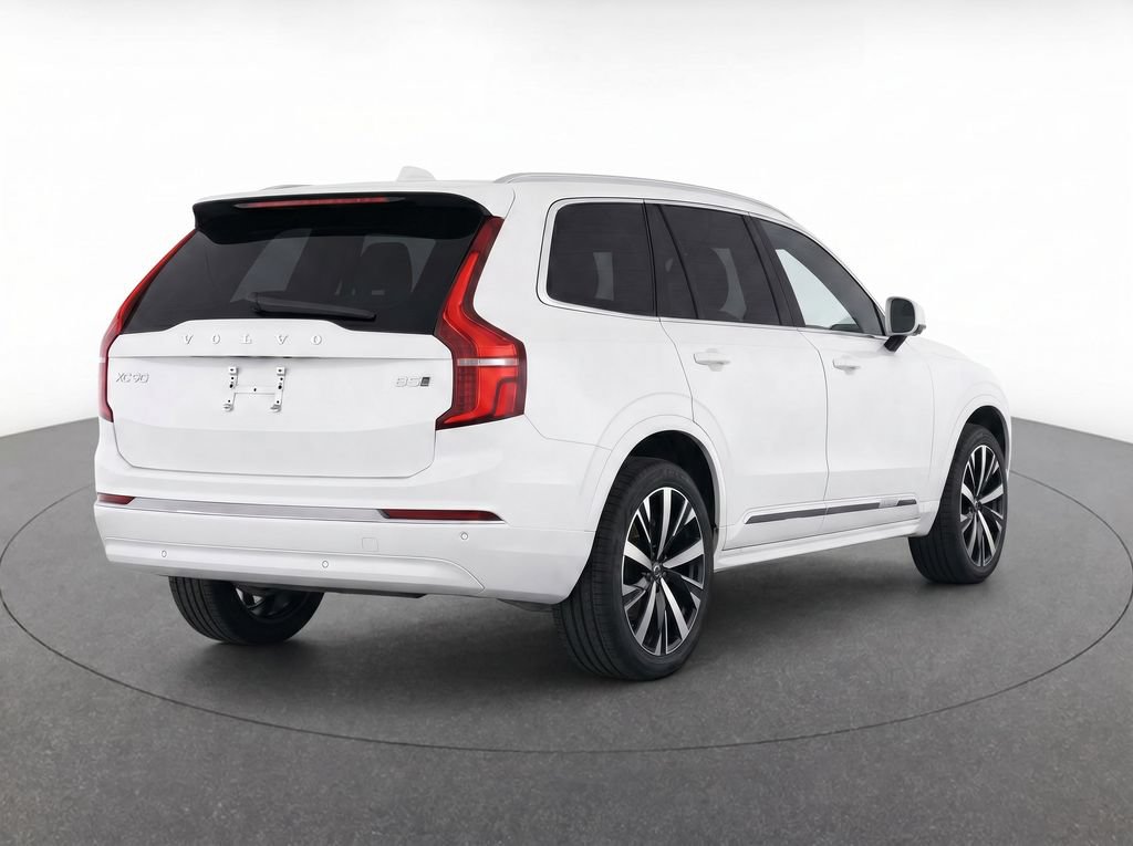 Used 2026 Volvo XC90 B5 Core AWD/4WD image 4