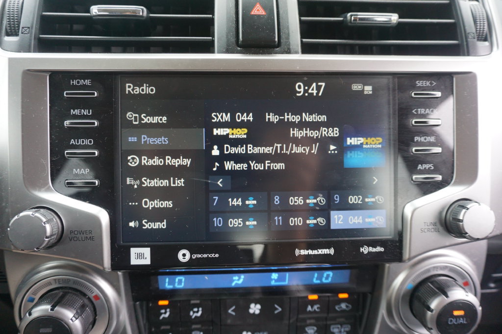 Used 2022 Toyota 4Runner Limited AWD/4WD image 11
