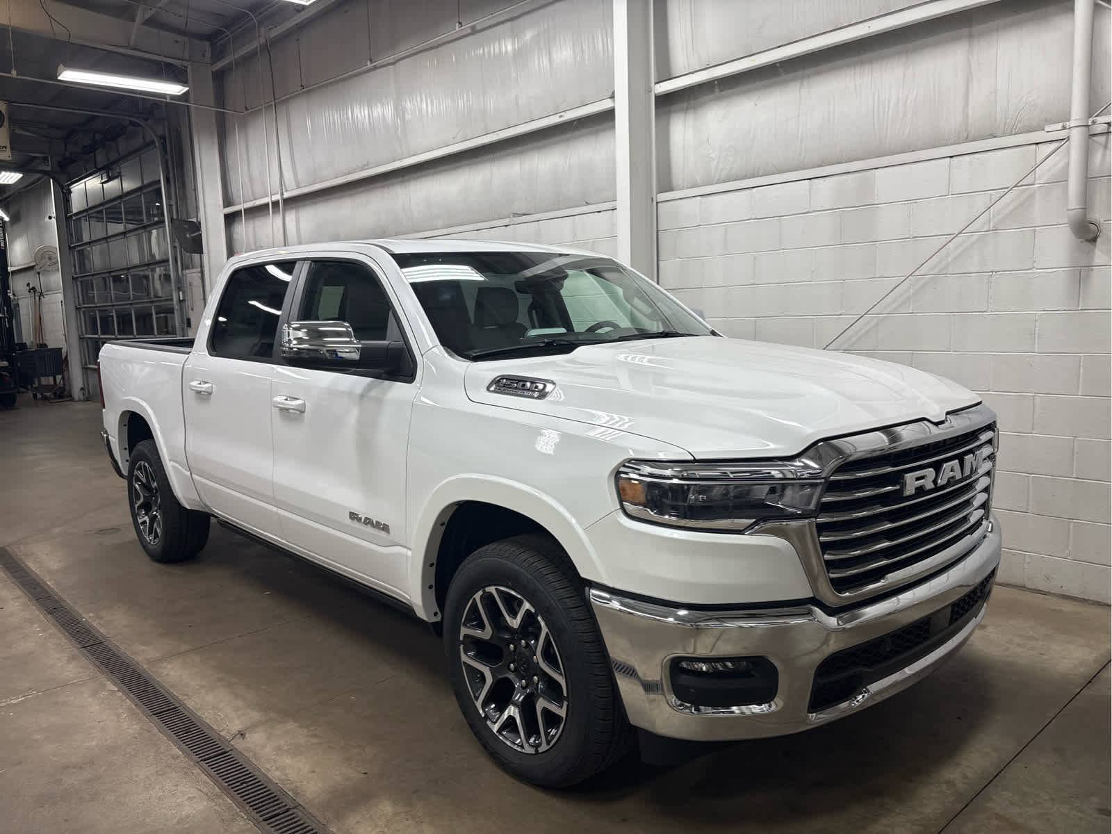 New 2026 RAM 1500 Laramie w/ Advanced Safety Group II image 3