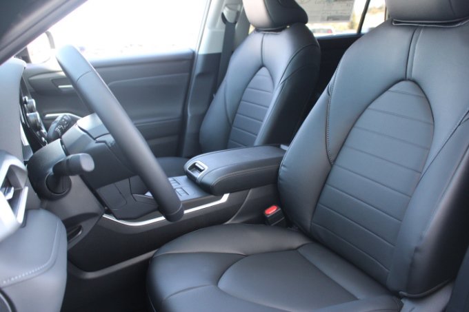 New 2026 Toyota Highlander XLE AWD/4WD image 10