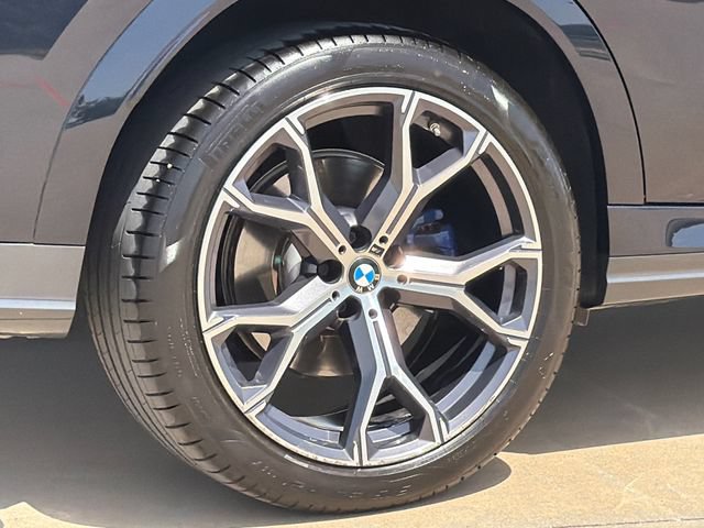 Used 2024 BMW X6 xDrive40i w/ Premium Package AWD/4WD image 9