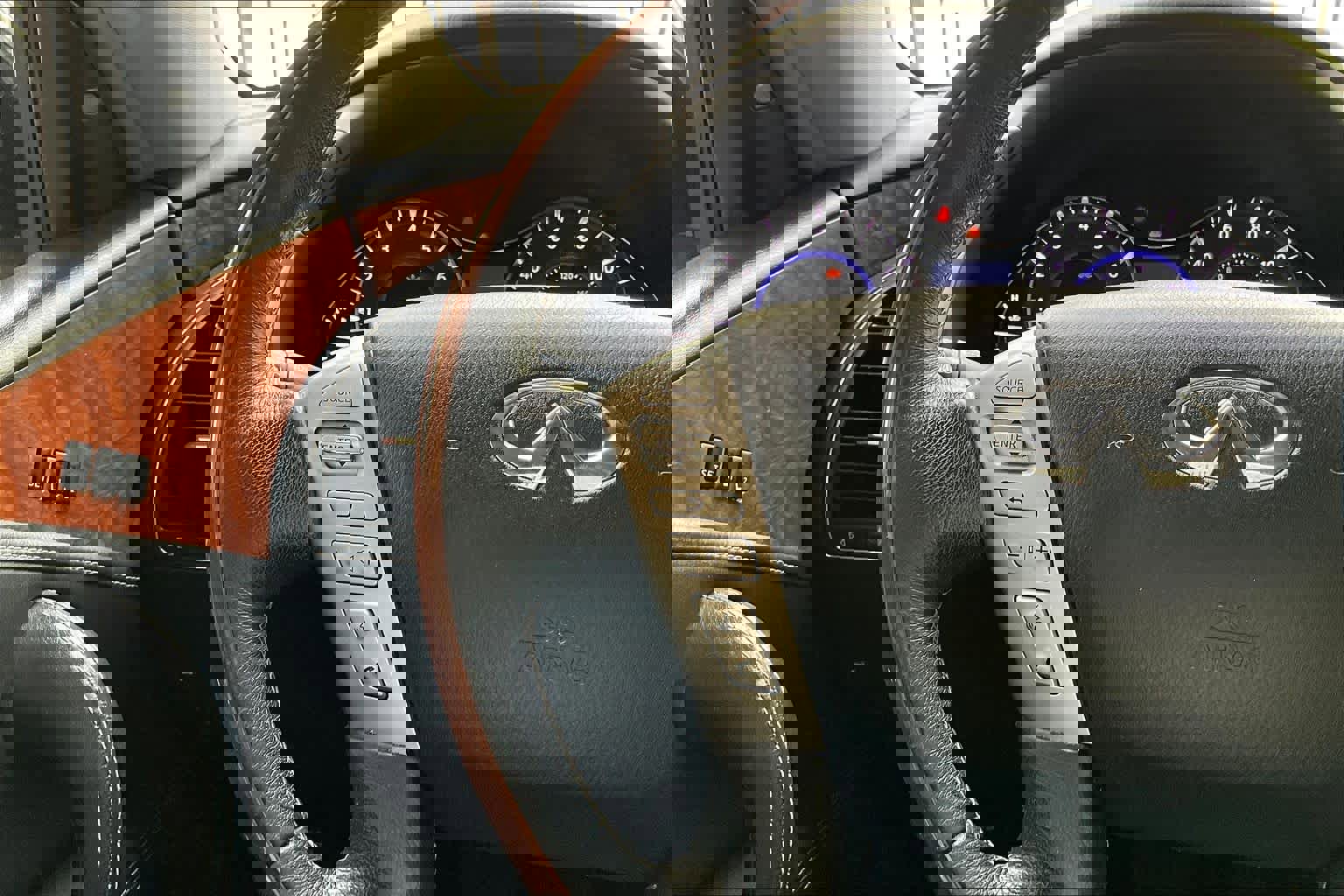 Used 2019 INFINITI QX80 Luxe w/ 22" Wheel Package image 23