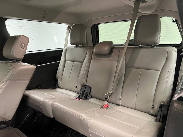 Used 2018 Ford Expedition Max XLT w/ Equipment Group 202A AWD/4WD image 47