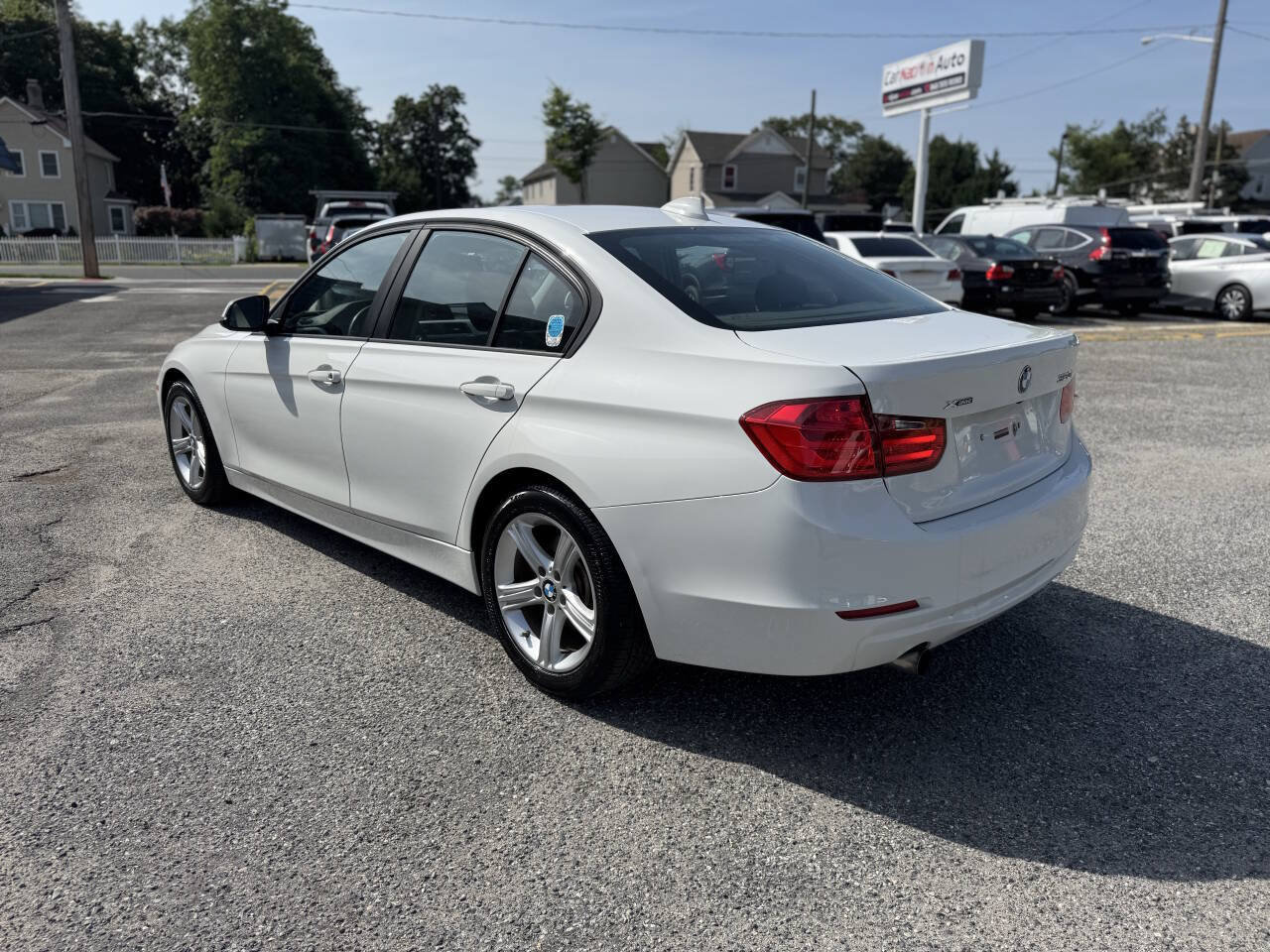Used 2014 BMW 320i xDrive Sedan AWD/4WD image 13