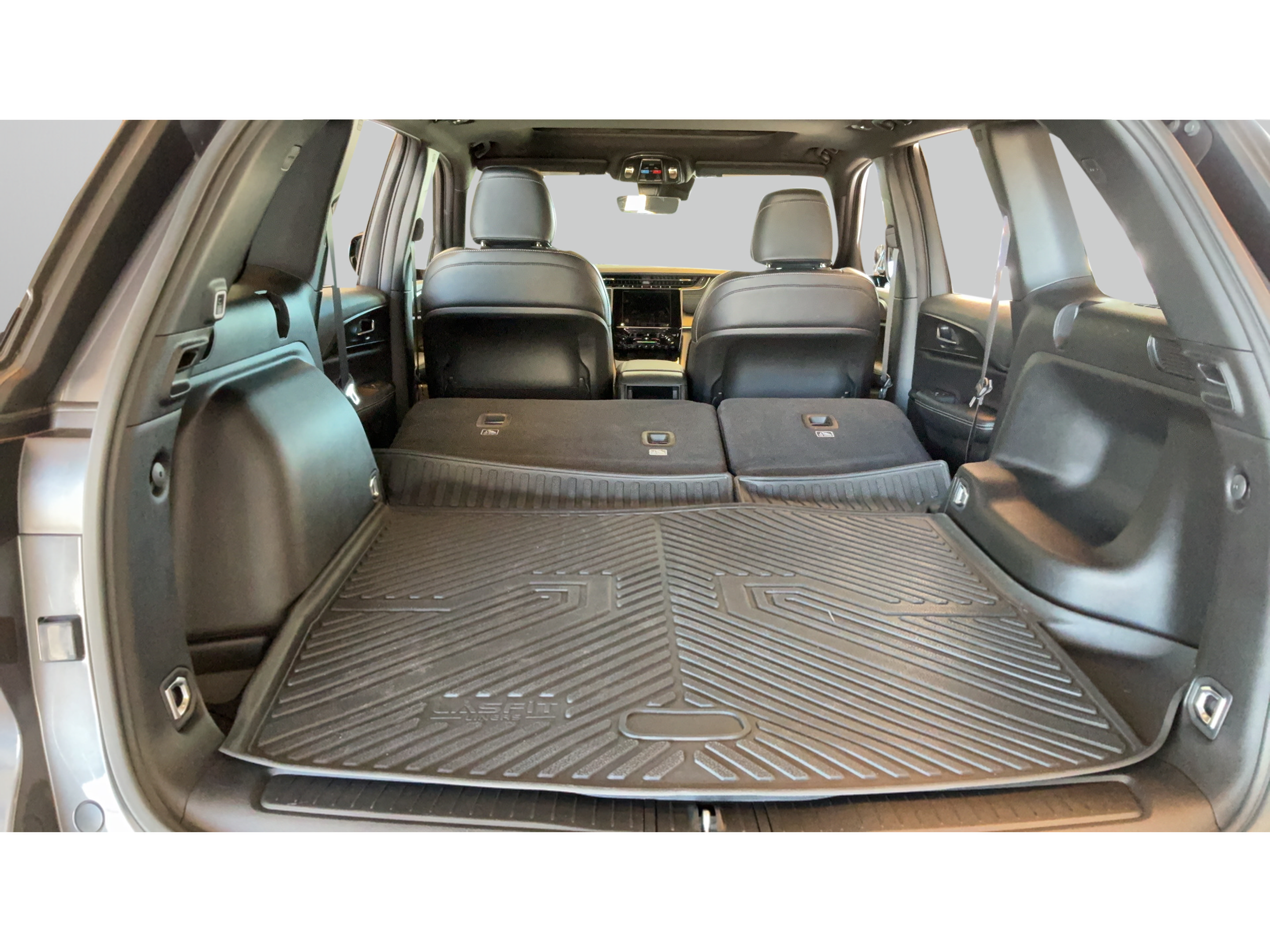 Used 2025 Jeep Grand Cherokee Altitude RWD image 36