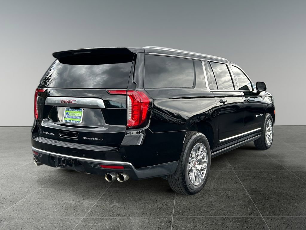 Used 2024 GMC Yukon XL Denali w/ Advanced Technology Package image 7