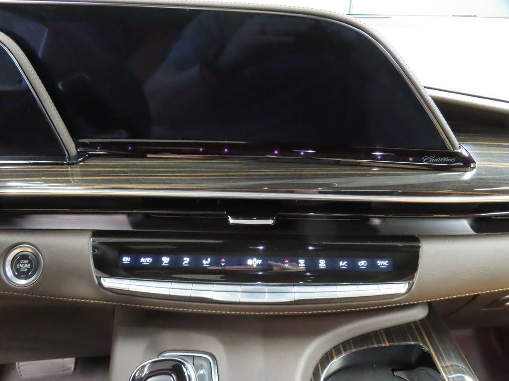 Used 2024 Cadillac Escalade Sport w/ Touring Package AWD/4WD image 17