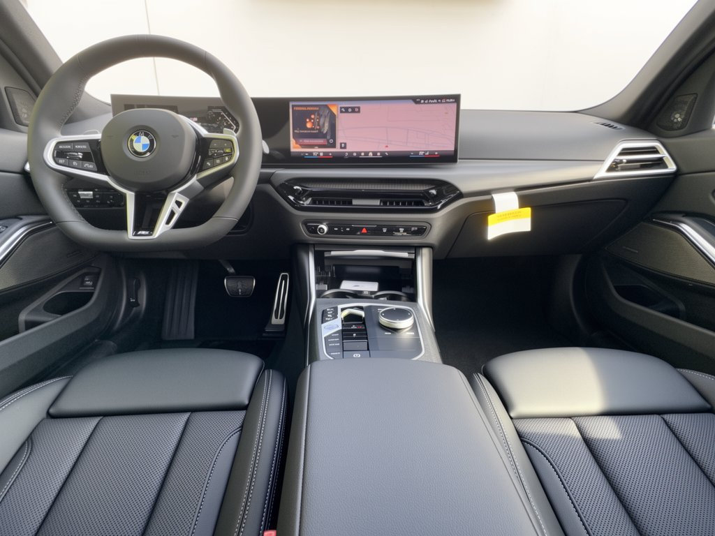 New 2026 BMW 330i xDrive Sedan w/ M Sport Package AWD/4WD image 17
