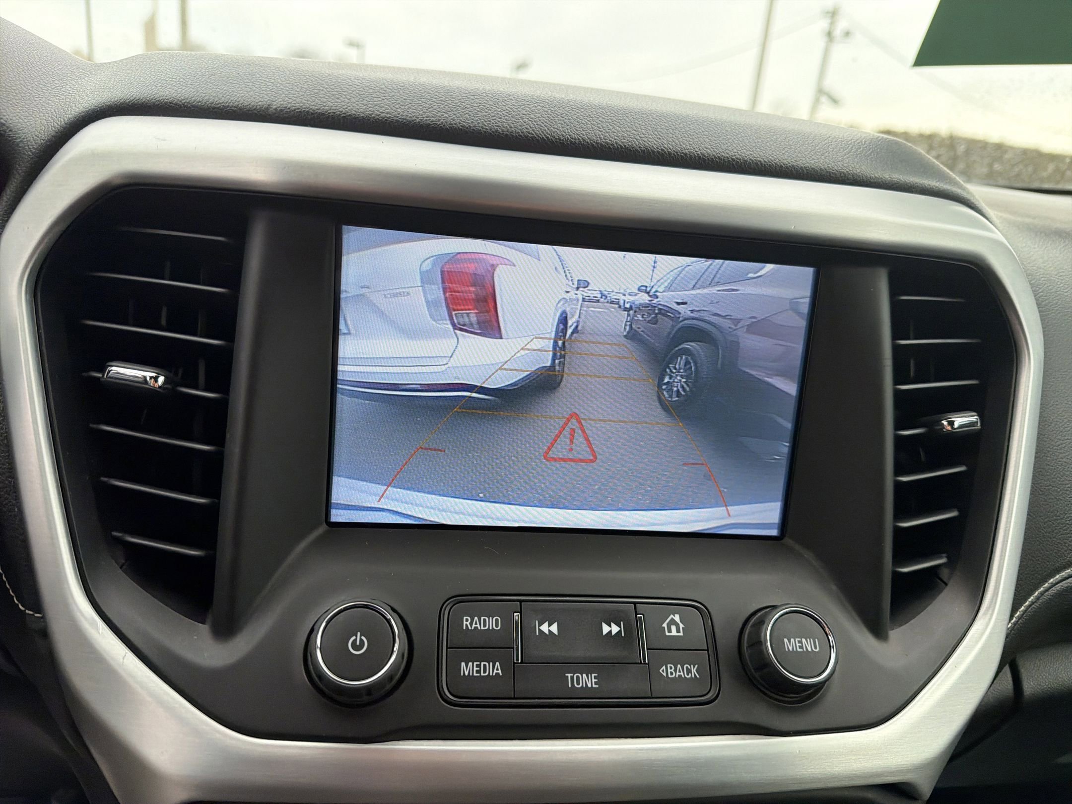 Certified 2019 GMC Acadia SLE w/ Driver Alert Package I image 15