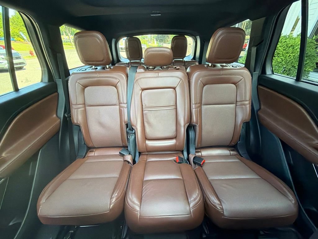 Used 2025 Lincoln Aviator Reserve AWD/4WD image 58
