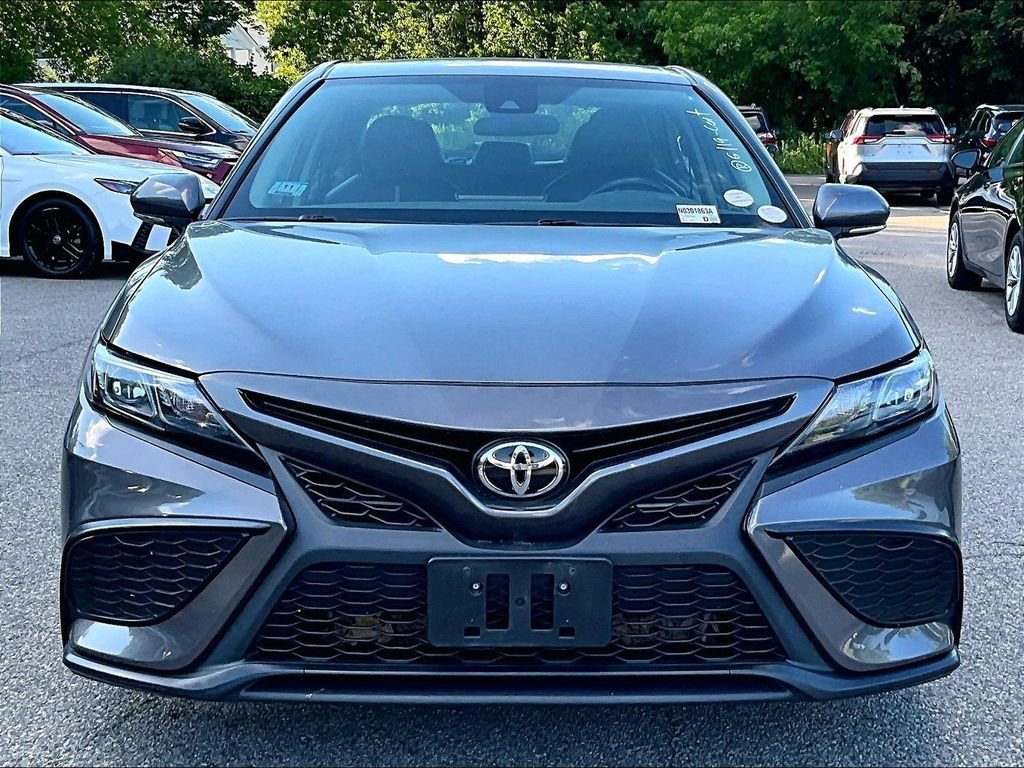Used 2021 Toyota Camry SE w/ TRD Appearance Package (TMS) FWD image 2