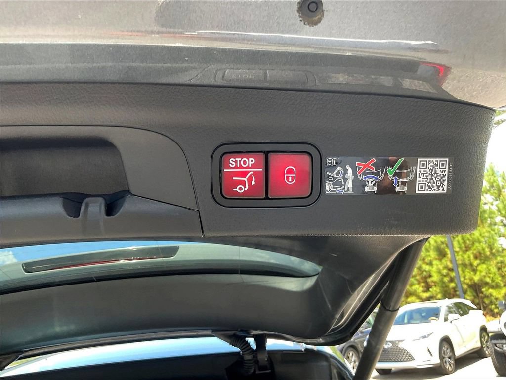 Certified 2025 Mercedes-Benz GLE 350 4MATIC image 35