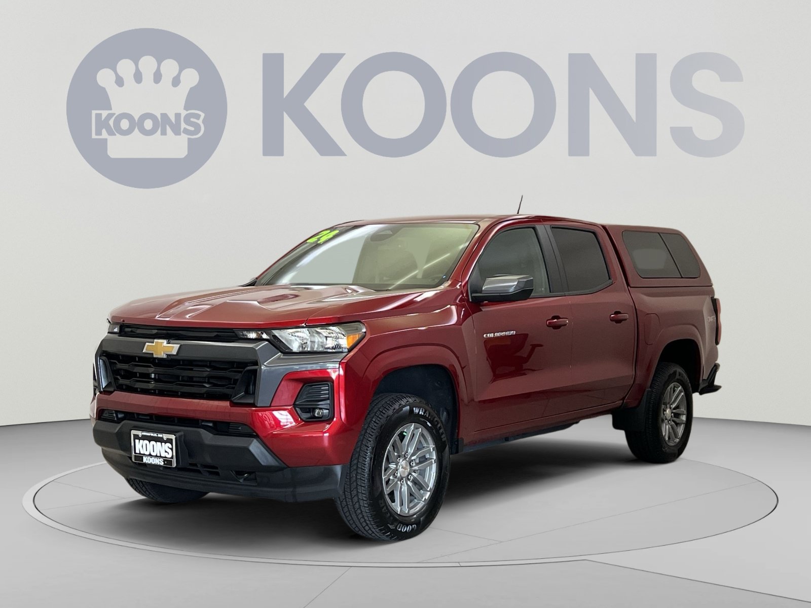 Used 2024 Chevrolet Colorado LT w/ LT Convenience Package II AWD/4WD image 4