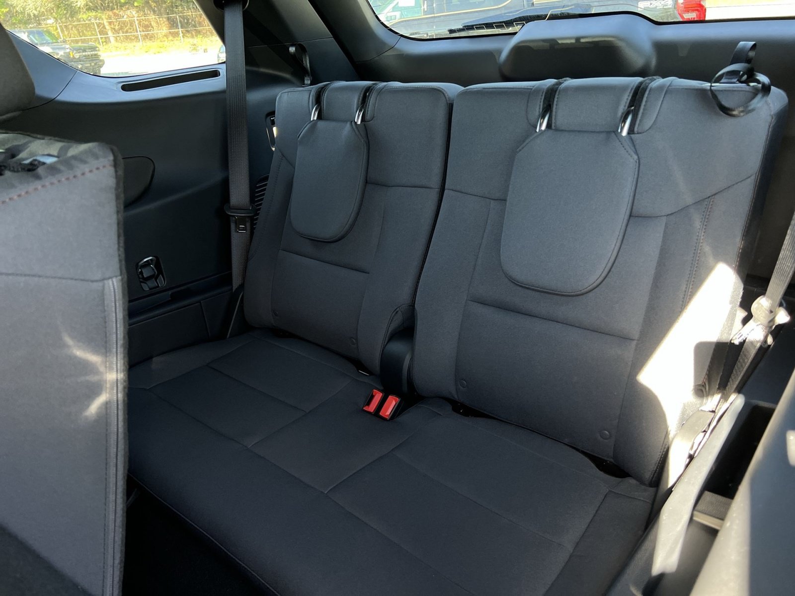 New 2027 Ford Explorer Active AWD/4WD image 25