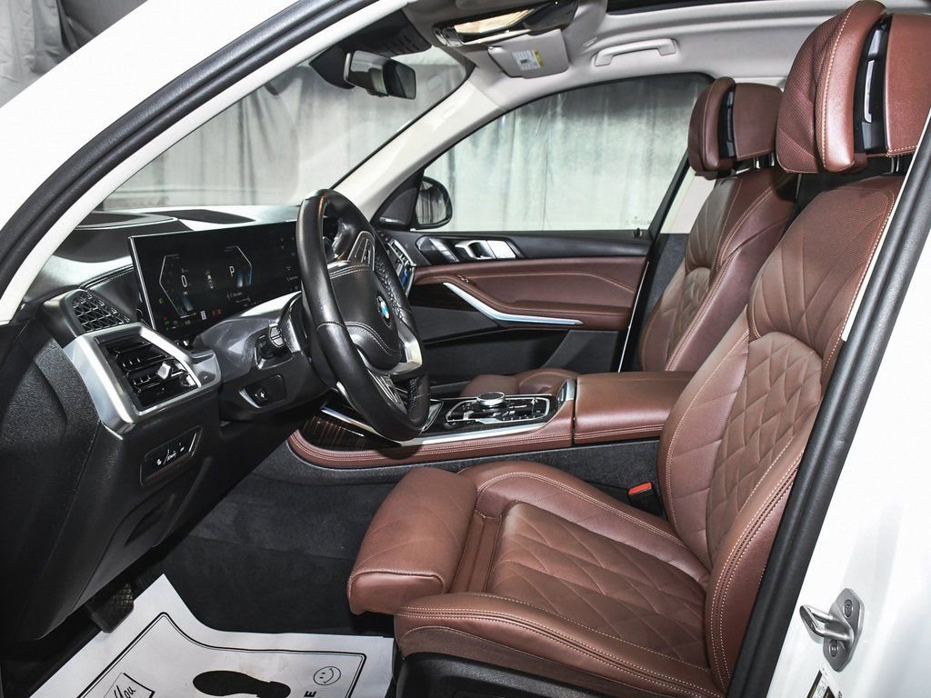Used 2026 BMW X7 xDrive40i image 46
