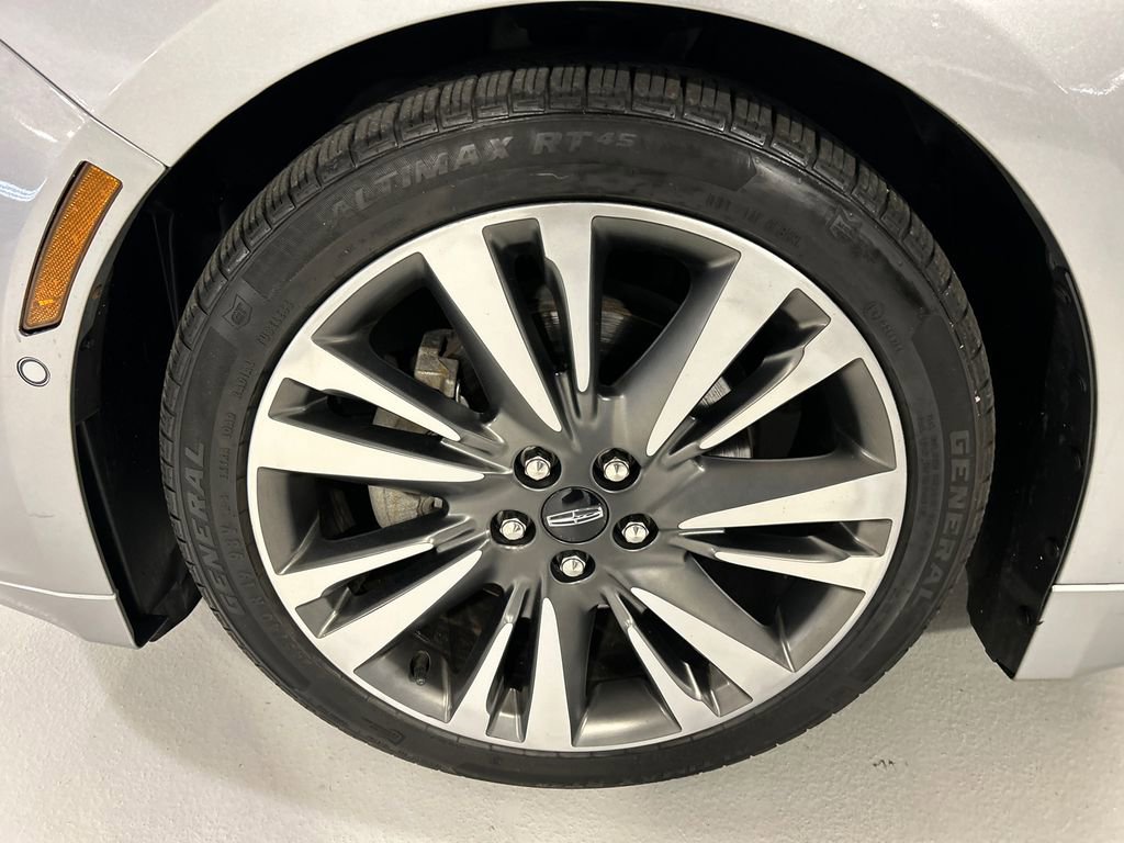 Used 2020 Lincoln MKZ Reserve w/ Elements Package AWD/4WD image 8