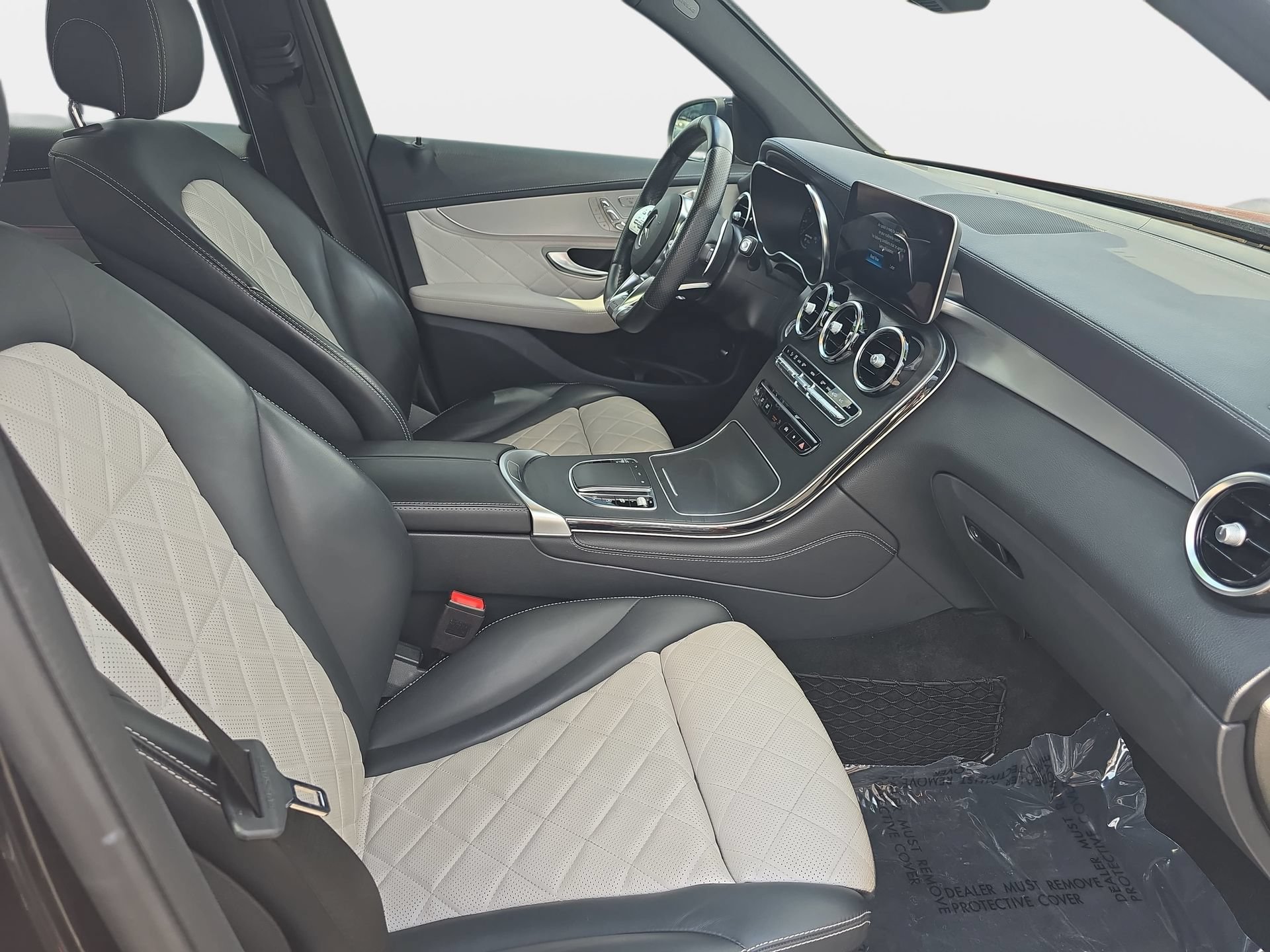 Used 2020 Mercedes-Benz GLC 43 AMG 4MATIC image 10