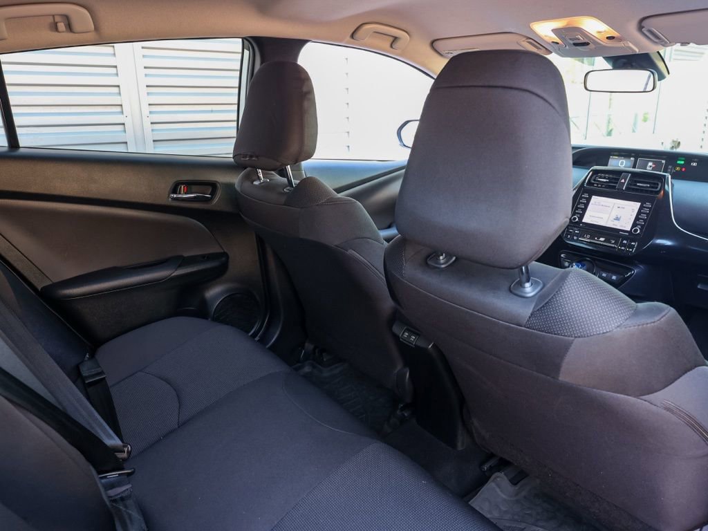 Used 2021 Toyota Prius L Eco image 17
