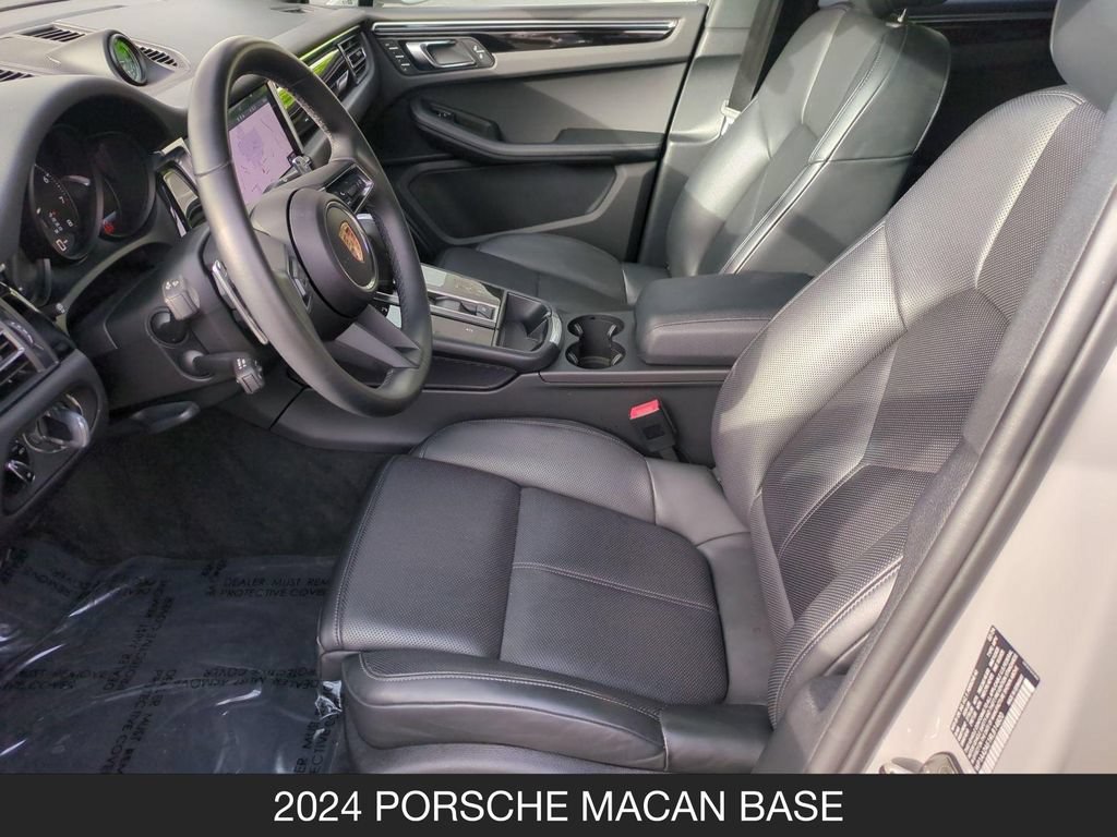 Used 2024 Porsche Macan AWD/4WD image 14