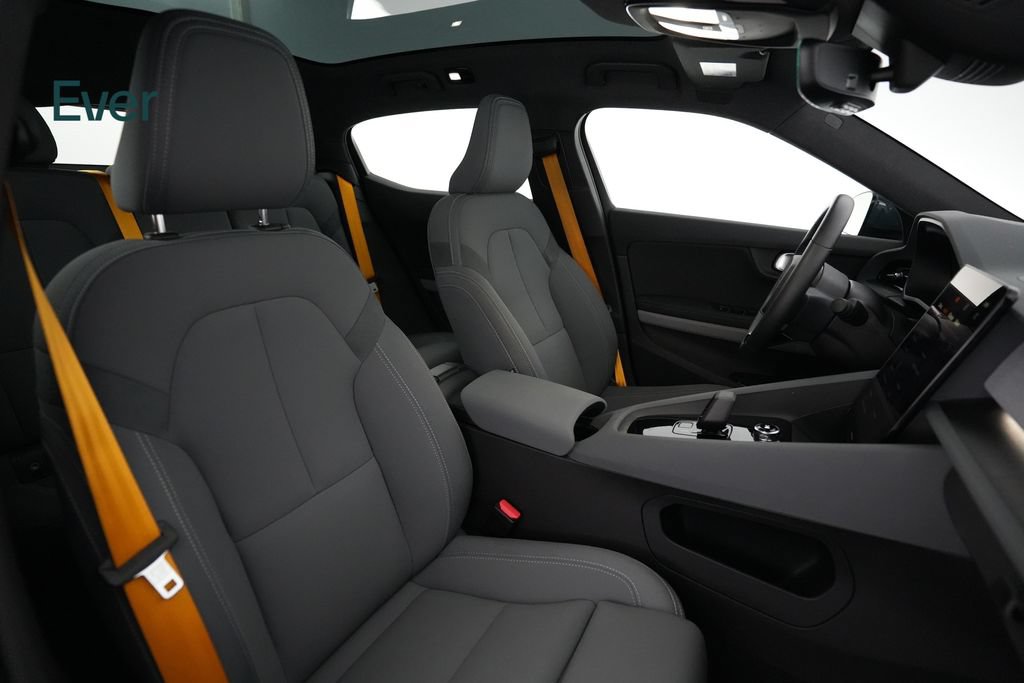 Used 2023 Polestar Polestar 2 w/ Pilot Pack AWD/4WD image 21