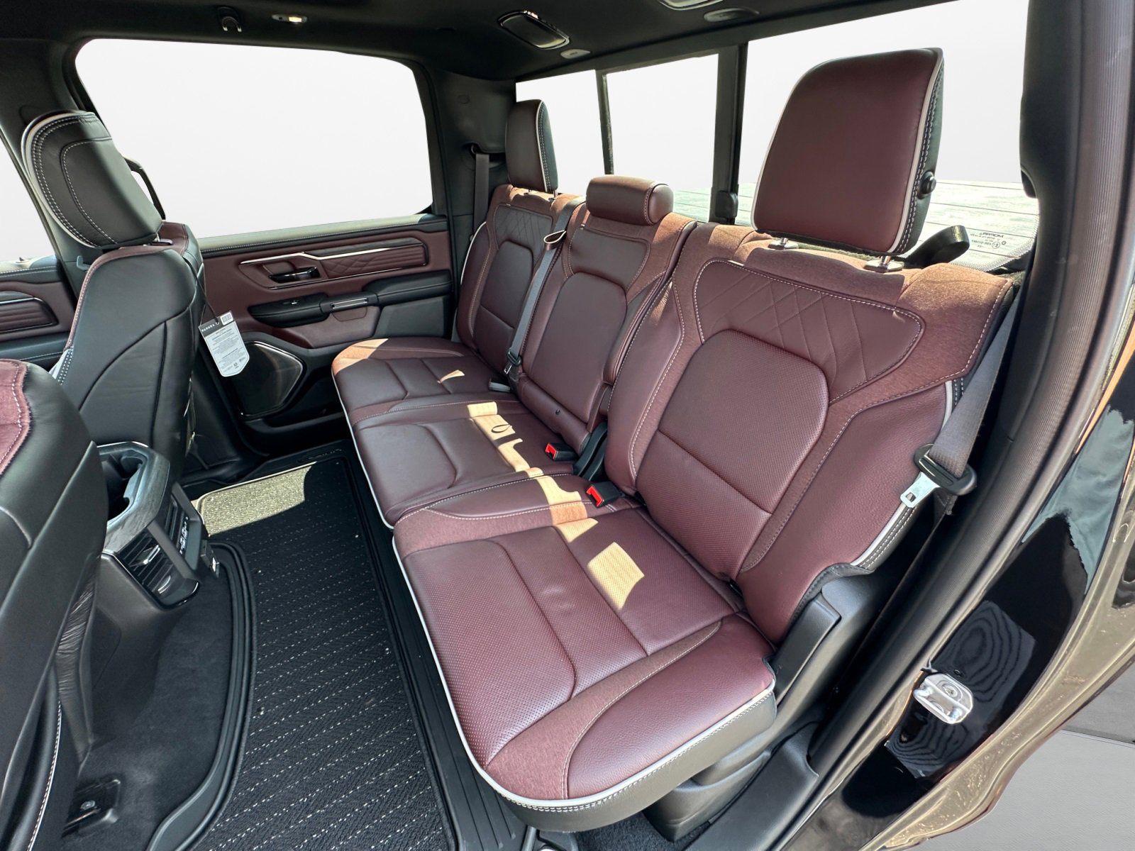 New 2025 RAM 1500 Limited image 3
