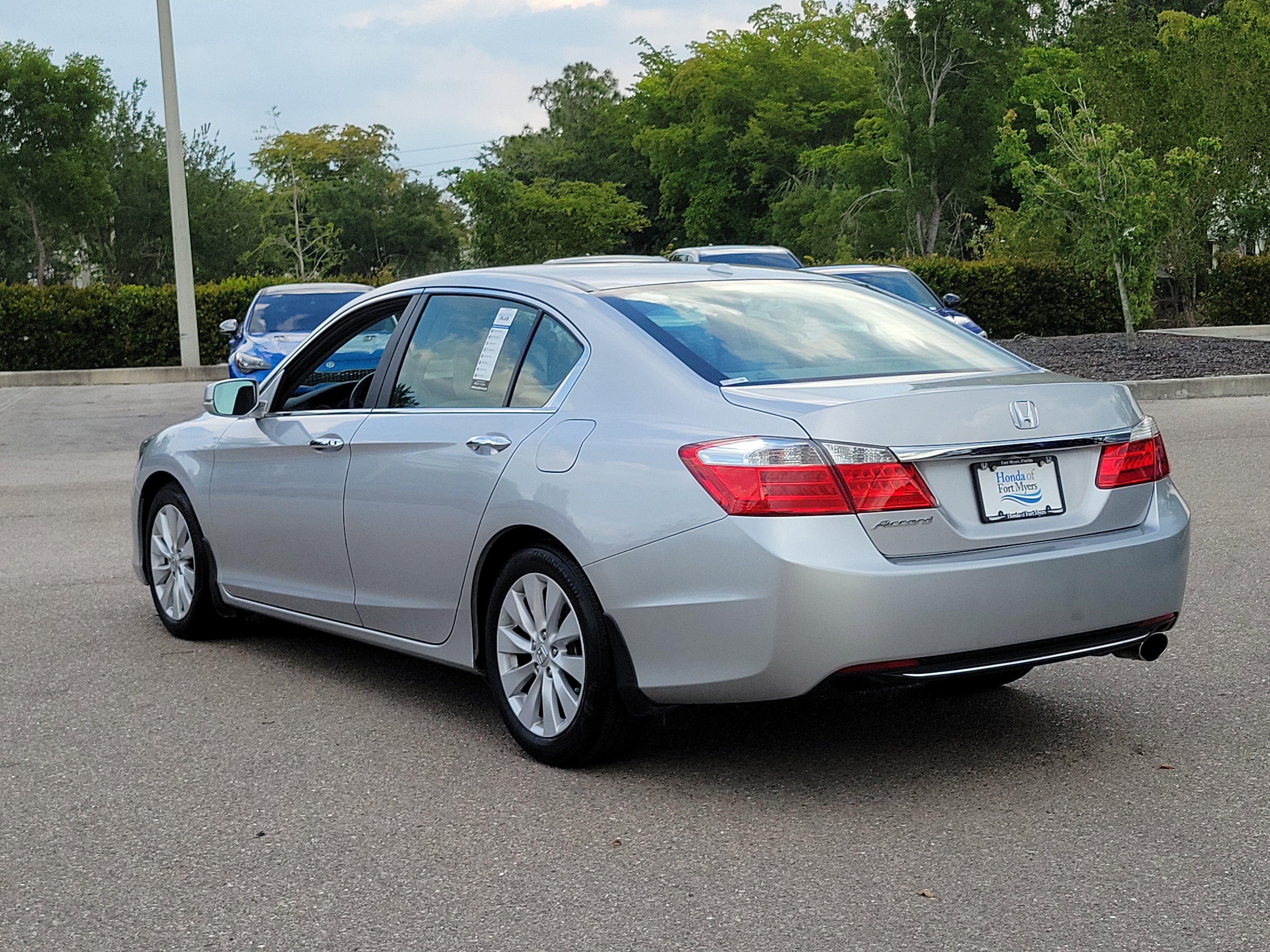 Used 2013 Honda Accord EX-L image 4