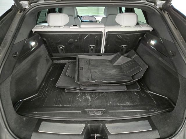 Used 2024 Cadillac Lyriq Luxury image 20