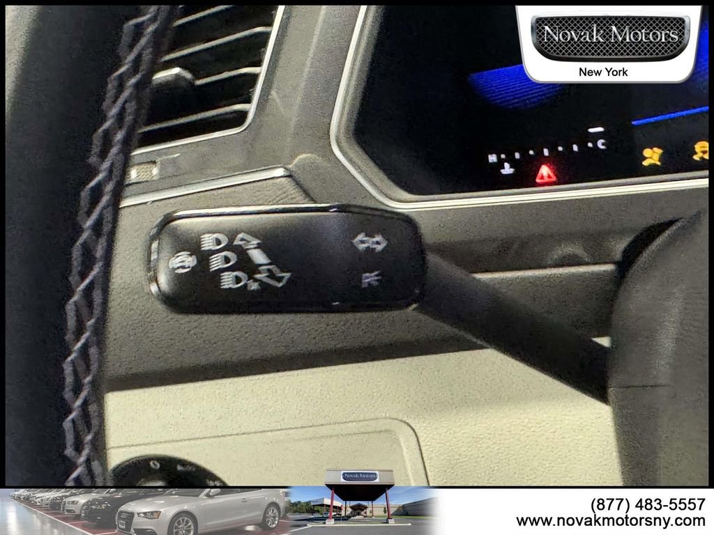 Used 2023 Volkswagen Tiguan SE image 18