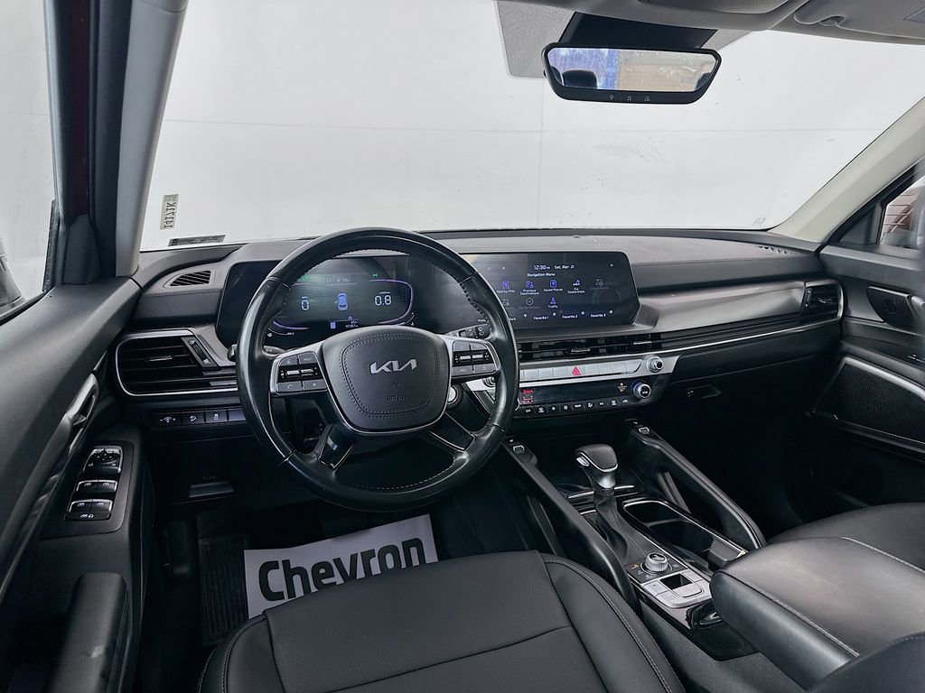 Used 2023 Kia Telluride S image 22