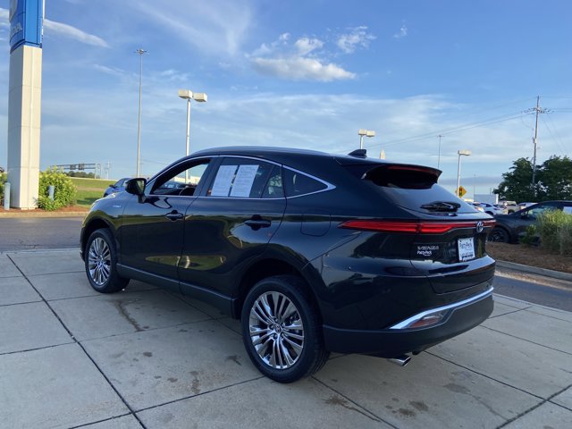 Used 2021 Toyota Venza XLE w/ Softex Package AWD/4WD image 9