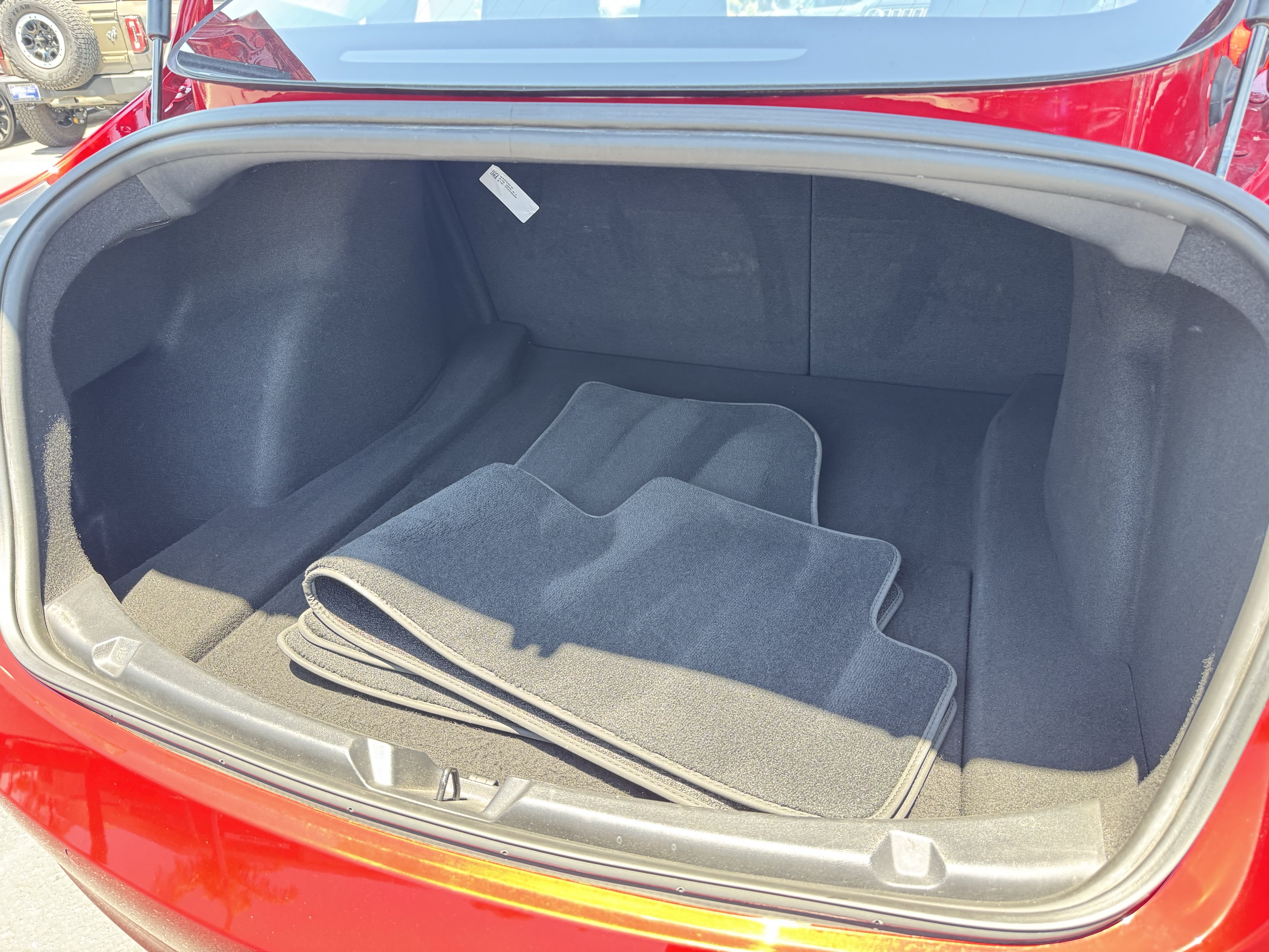 Used 2018 Tesla Model 3 Long Range RWD image 34