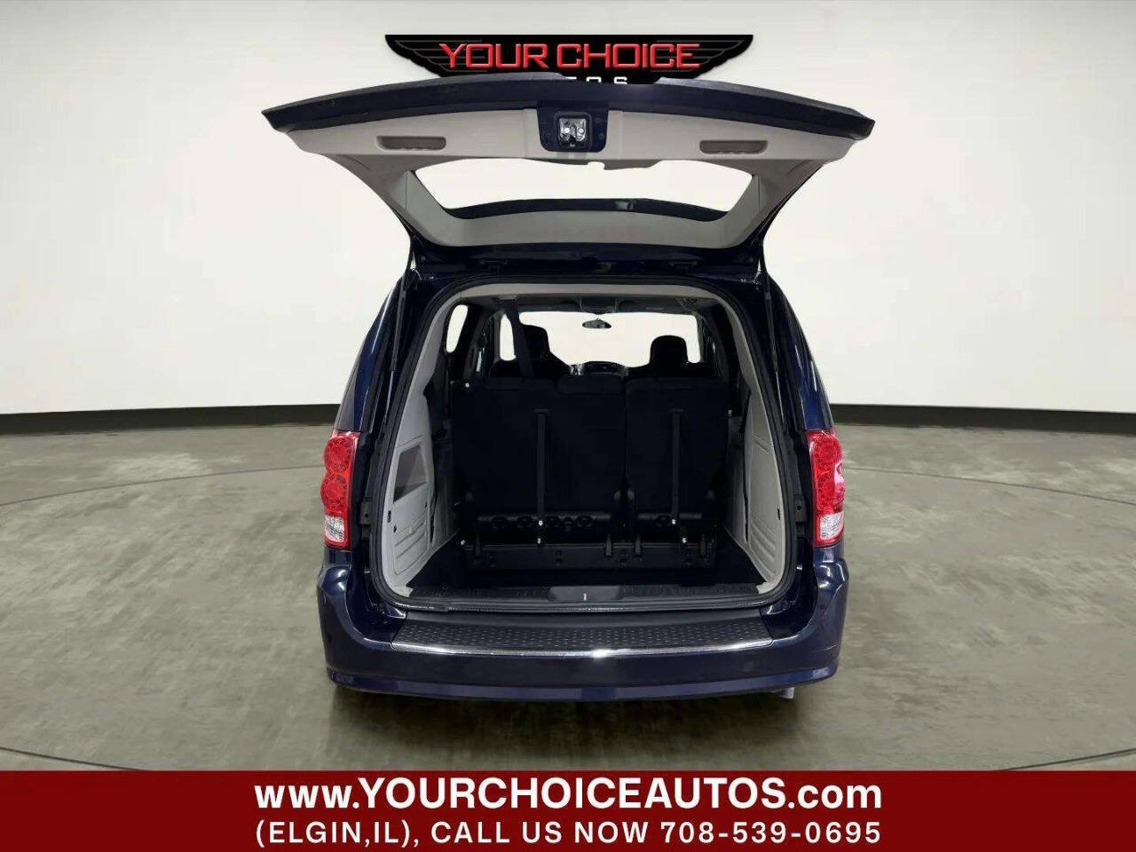 Used 2013 Dodge Grand Caravan SE FWD image 14