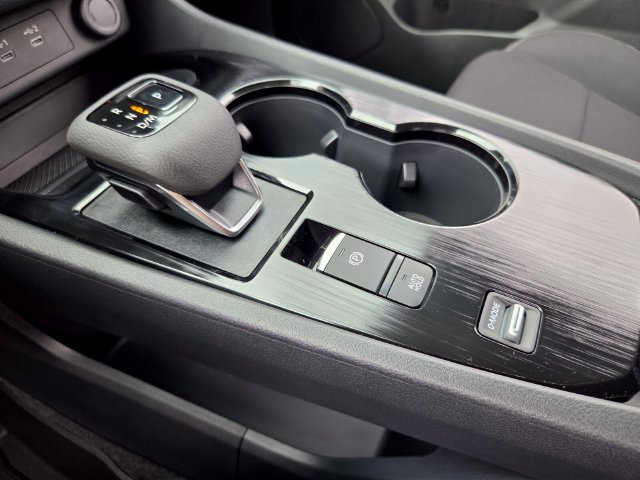 New 2027 Nissan Rogue S FWD image 17