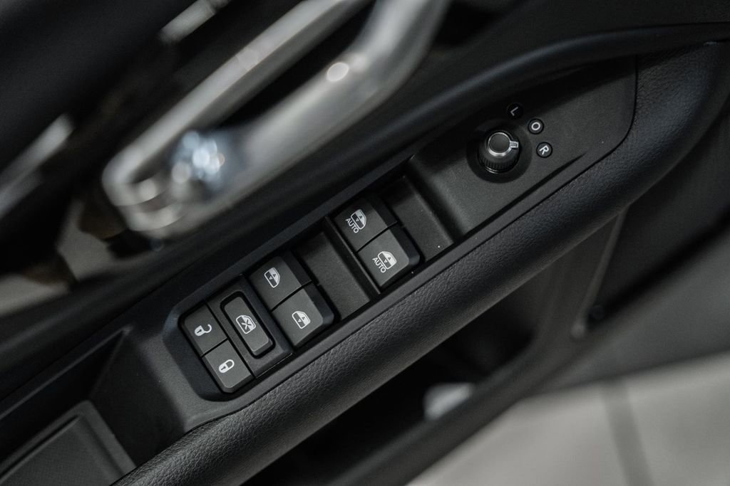 New 2025 Jeep Compass Limited w/ Sun & Sound Group image 35