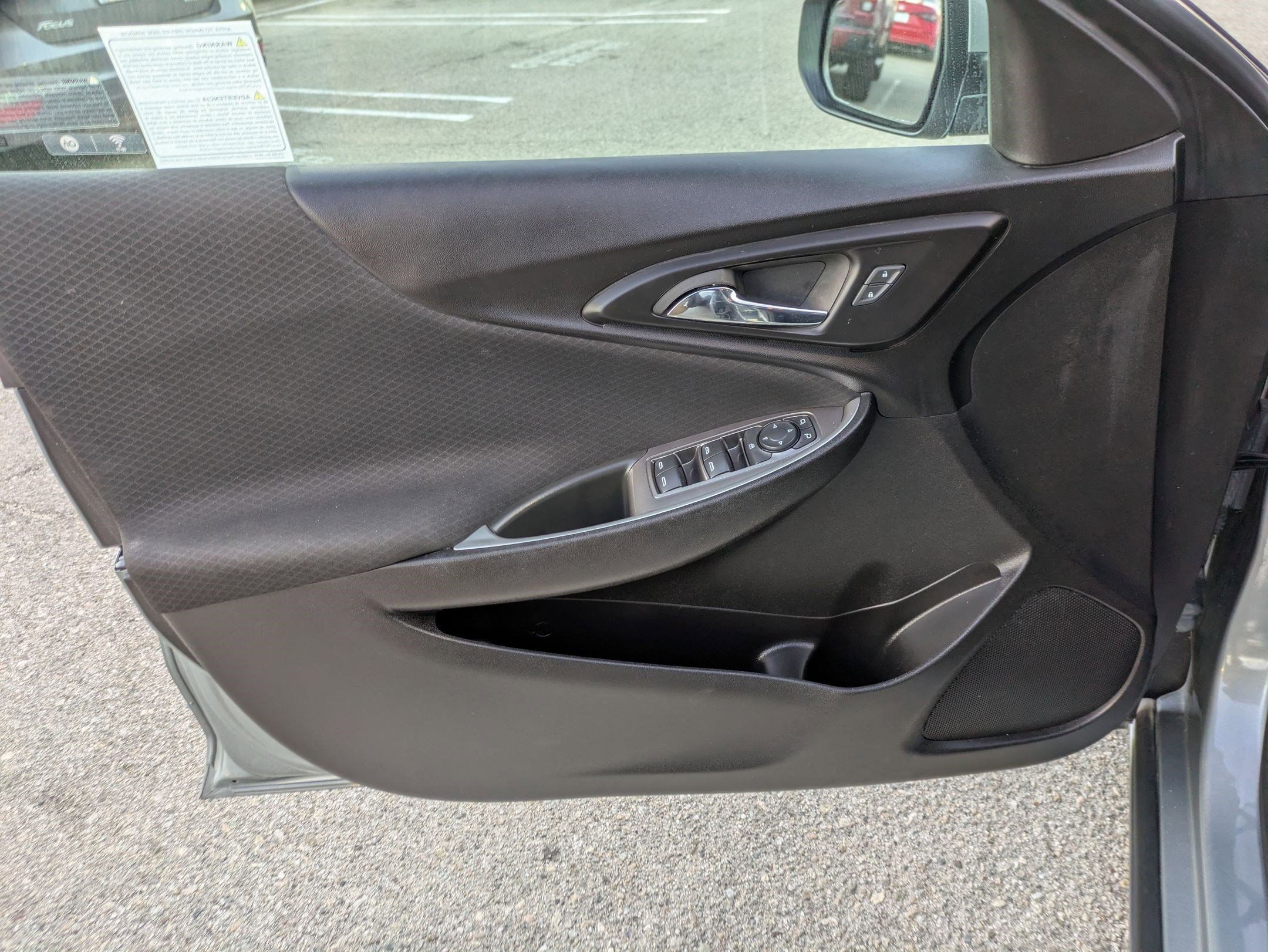 Used 2023 Chevrolet Malibu LT image 10