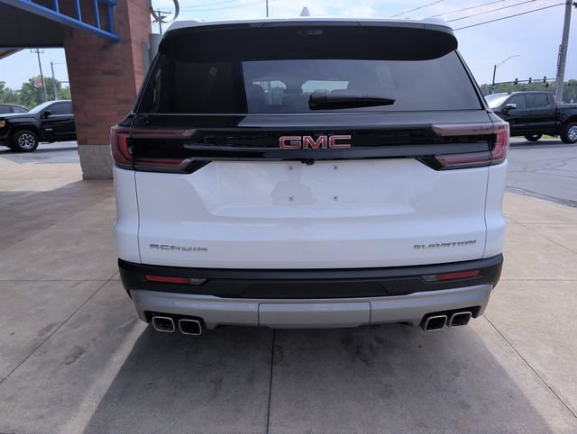 Used 2026 GMC Acadia Elevation w/ Elevation Premium Package FWD image 7