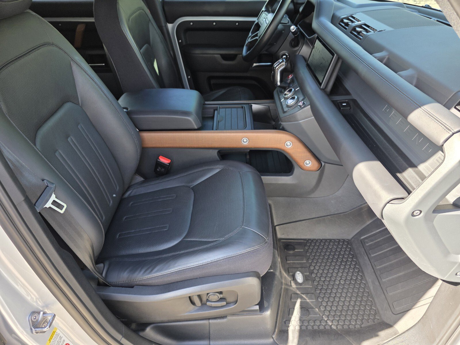 Used 2021 Land Rover Defender 110 X AWD/4WD image 3