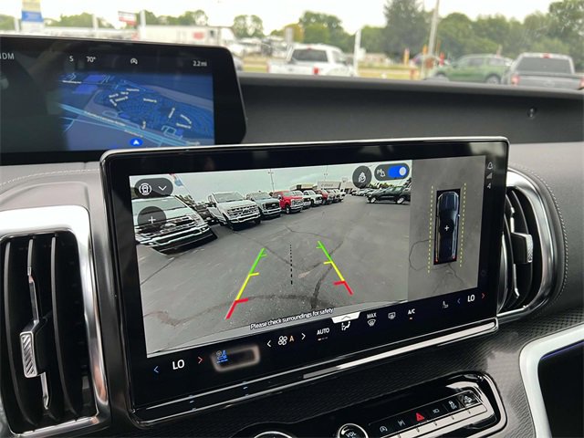 New 2025 Ford Expedition Max Platinum w/ Stealth Performance Package image 23