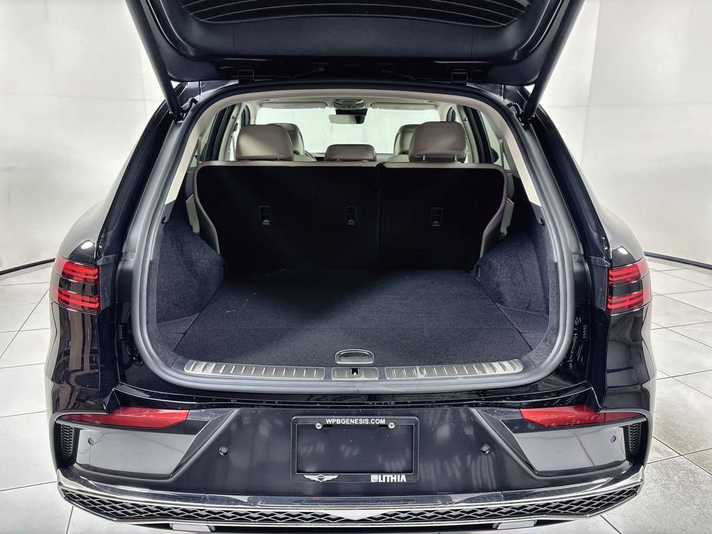 New 2026 Genesis GV70 2.5T Select AWD/4WD image 21