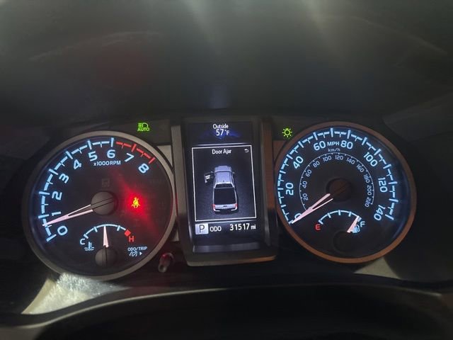 Used 2020 Toyota Tacoma TRD Off-Road w/ Technology Package AWD/4WD image 21