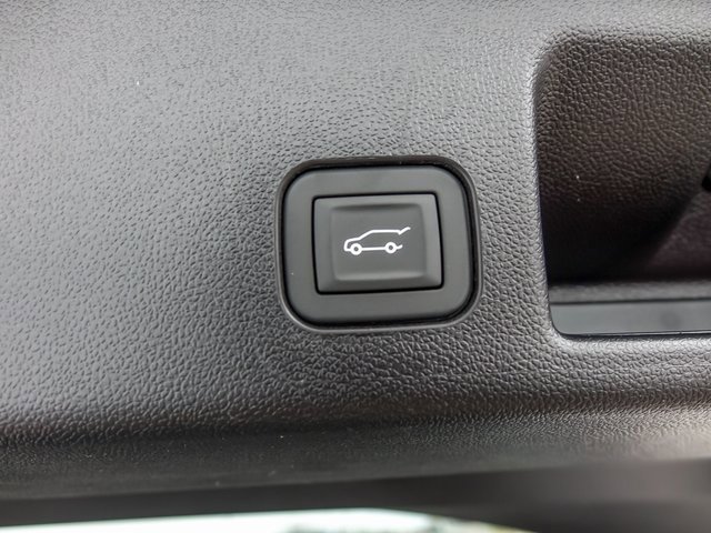 New 2026 Chevrolet Equinox EV LT image 9