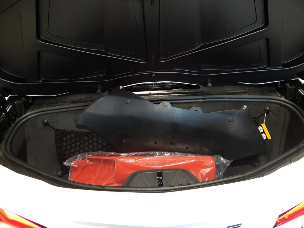 Used 2026 Chevrolet Corvette Stingray Premium Conv w/ Z51 Performance Package image 9