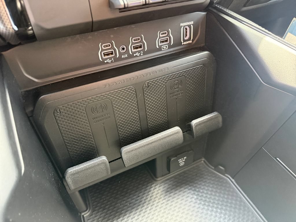 Used 2025 RAM 1500 Limited w/ Bed Utility Group AWD/4WD image 28