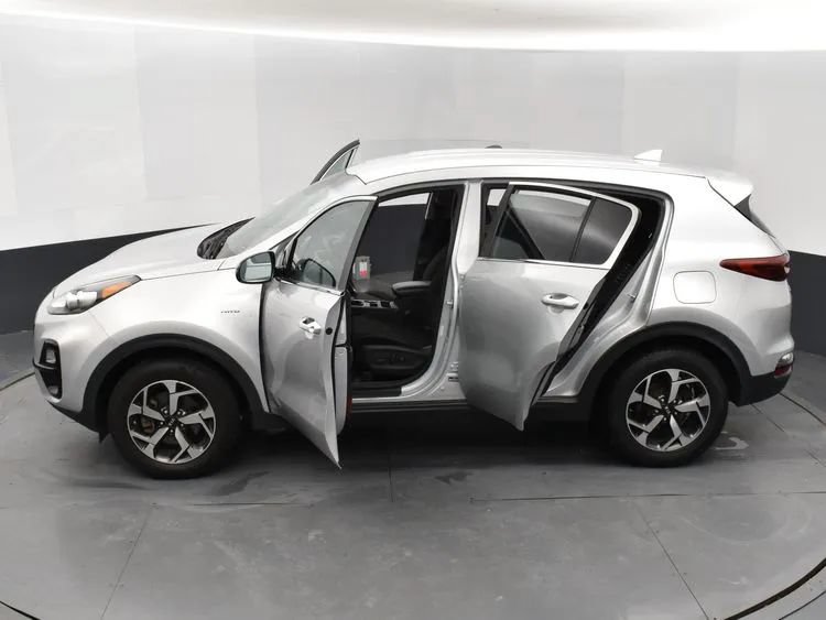 Used 2020 Kia Sportage LX w/ LX Popular Package AWD/4WD image 7